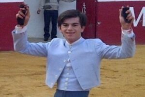 El novillero algecireño El Paquera" gran triunfador en Mijas