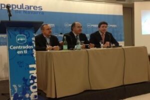 Landaluce imparte una conferencia en Pamplona sobre Gibraltar