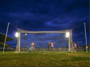 El Algeciras gana y recupera el liderato (2-1)