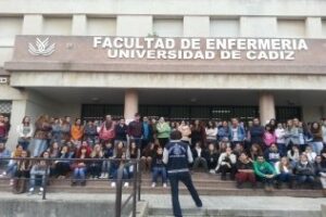 Enfermería de Algeciras se concentran todos los lunes por los recortes en Educación