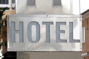 Los hoteles gaditanos alcanzan una ocupación del 55,9% durante el puente, Algeciras un 35 %