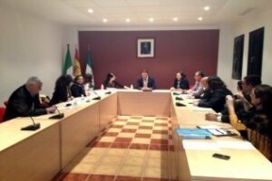 Victoria Zarzuela pide una dotación 20 ordenadores para el movimiento vecinal