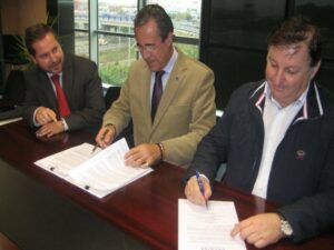 La Mancomunidad implanta en toda la comarca la recogida y reciclaje de aceites domésticos