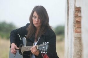 Lucía Socam presenta su nuevo disco " Verdades Escondidas"