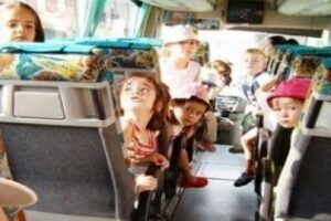 La Policía Local finaliza la campaña de control sobre autobuses escolares