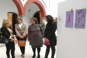 Murales contra la "sin razón" en la FMC