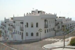 PP exige a la Junta que ponga su parque de 6.500 viviendas sociales a disposición de los gaditanos