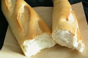 La Bronca: A los que han robado comida a Cáritas