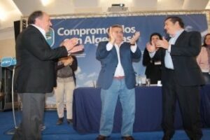 Landaluce revalida su cargo como presidente del Partido Popular de Algeciras