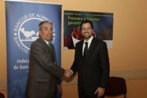 Mercadona firma un convenio de colaboración con la Federación Española de Bancos de Alimentos