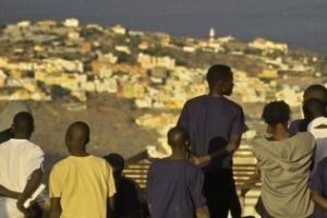 PDHA relaciona las fugas en el CIE de Algeciras con internos con delitos