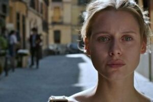 Incómodas ¿Se puede considerar la compra de un proyector la vuelta del cine en Algeciras?