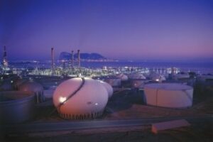 EQUO rechaza el establecimiento de más refinerías en Andalucía