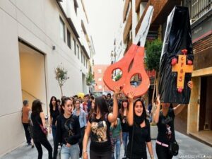 Incómodas: Elija la mejor y peor noticia del año 2012