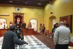 Minuto de silencio por el fallecimiento de Jaime Ortiz Patiño