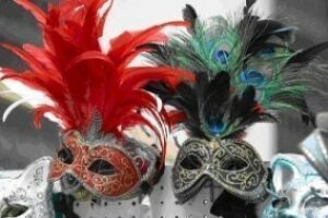 La programación cultural de esta semana incluye la presentacion del cartel de carnaval 2013