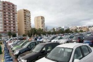 Ampliado hasta el día 25 el uso del aparcamiento del Llano Amarillo que se habilita para Navidad
