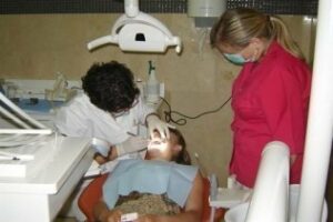 Un total de 136.757 menores gaditanos podrá acceder a la prestación bucodental gratuita