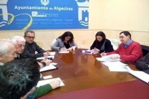 Representantes del Equipo de Gobierno y de "Algeciras Sur analizan la situación de esta zona de la ciudad