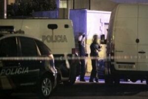 Detenido un hombre de 72 años en el puerto de Tarifa por llevar droga oculta bajo su ropa