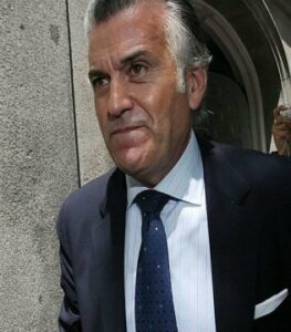 El juez Ruz pregunta al fiscal si debe investigar la supuesta "contabilidad B" del PP