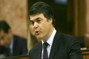 Rojas lamenta que el programa de bilingüismo de la Junta "sólo llegue al 15% de los estudiantes gaditanos"