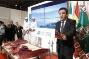 Loaiza anuncia un plan para recuperar infraestructuras turísticas en diferentes localidades