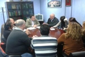 El Subdelegado recibe a afectados por la reducción del Plan para la Comunidad Gitana