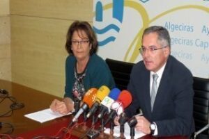 El Ayuntamiento avisa que "el convenio con Farolillo ha expirado" y la asociación dice que "mienten"