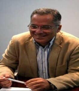 Jacinto Muñoz no sabe disimular sus errores en el parlamento