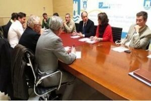 Comienza el trabajo para elaborar las nuevas ordenanzas reguladoras de la Feria Real