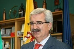 El PSOE pregunta si la condición de tesorero de Aurelio Romero guarda relación con que haya aparecido como perceptor en la lista de Bárcenas