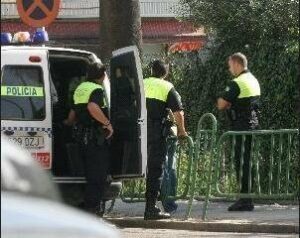 La Policía Local detiene a un individuo acusado de cometer varios robos en comercios del centro