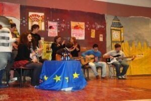 El IES "Kurssal" de Algeciras, seleccionado para la final del certamen "Jóvenes construyendo Europa"