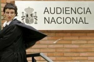 La Audiencia Nacional cree que la crisis no justifica quitar la extra al personal laboral