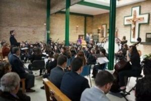 La Parroquia de San Antonio acoge el VIII Pregón Juvenil de la Semana Santa