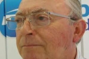 De Salas reclama a las parlamentarias andaluzas Arrabal y Nieto que trabajen por el empleo en la ciudad