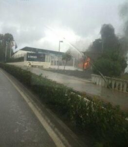 "La Terraza" del Paseo de la Cornisa se convierte en una nueva víctima del fuego, que arrasa el local