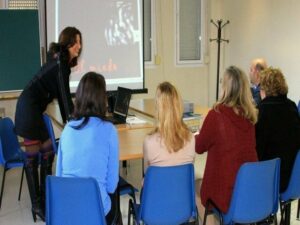 Inmaculada Rodríguez: "Llevamos más de 25 años tratando las adicciones en el Campo de Gibraltar"