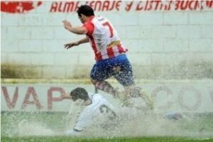 El Algeciras da un baño al Pozoblanco para reivindicar su liderato