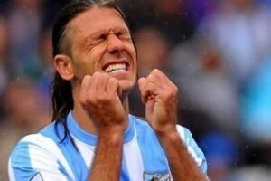 El Málaga, de sueño idílico a pesadilla en tres minutos