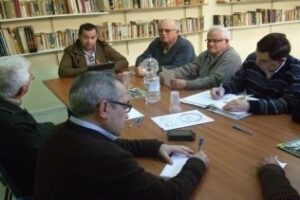 Hoy ha tenido lugar una reunión entre la coordinadora de Algeciras Sur con el delegado de parque y jardines