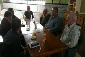 PA denuncia vertidos líquidos procedentes del centro de salud, y la falta de seguridad de la Bajadilla