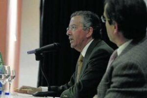 Gutiérrez Luna advierte de los efectos de los juicios paralelos