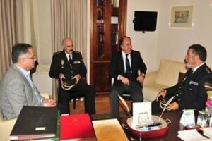 El alcalde dió la bienvenida al nuevo comisario, Miguel Molina