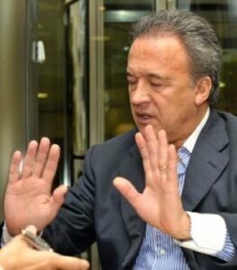 Pacheco "en absoluto" renunciará a su acta de concejal