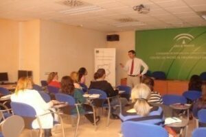 CADE imparte un Taller sobre comunicación y oratoria para mujeres emprendedoras