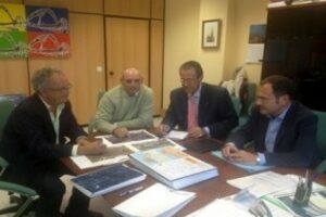 El Ayto propuso a Carreteras alternativas para el paso de las nuevas líneas por la zona de San Bernabé