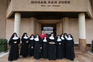 Landaluce destaca la gran labor social y humana de las Hermanitas de los Ancianos Desamparados