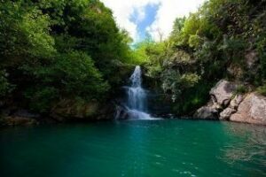 IU se opondrá a que el fin de las captaciones de agua tenga repercusión en el recibo